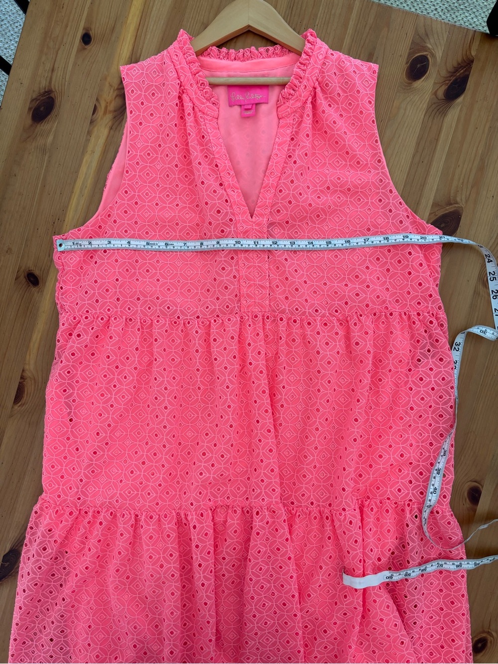 Lilly Pulitzer Novella Coral Pink Mini Medallion Eyelet Chiffon V-Neck Dress - Picture 10 of 10